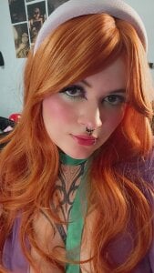 Daphne 💚💜 od Mariana_velezz  6 snímek