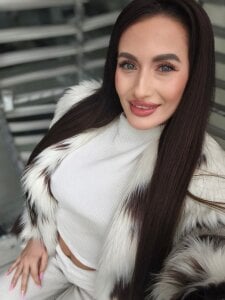 IrisNightshade Casual Pic 2