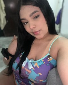 Sophia_Walker18 Public  3. fénykép