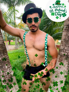 muscle_ares Happy St. Patrick's Day!! This leprechaum is a little naughty and wants your treasure♥ Pic