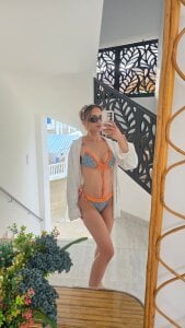 EmmyCortez “My favorite spot... ready for you 😈” Pic 6