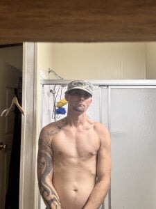 Stillhard8925 Free Pic 4