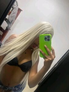 Hilarydolls Public Pic