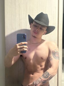 🤠🫨 de Zeus_Jeff Foto