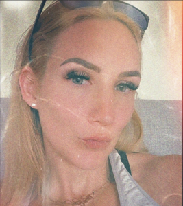 BellaNoirxx Public Pic 5