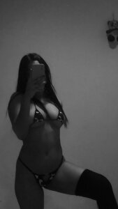 emma_connor1 kullanıcısının 🔥100% irresistible💅🔥 albümü -  2 fotoğraf