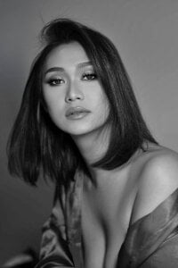 hi de tsSABRINA27  2 photos