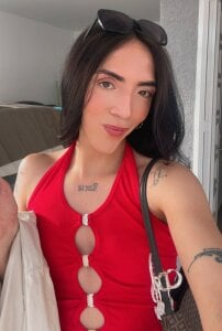 LAURALUXE Public Pic 3