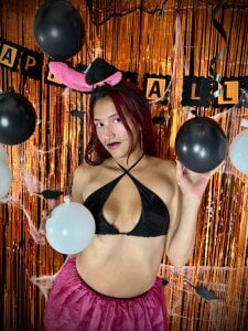 NathaliaRoosRs "Too cute to be innocent, too hot to handle." 🔥💋🐰 Pic 5