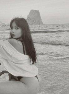 AlexaRayJoel Public Pic