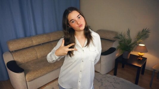 CathrynDail Public Pic 3