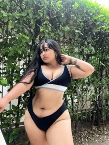 Angely_Rosse Public Pic 5