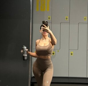 EvaZane Public Pic 4