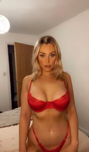 SarahJaneXX's Sex Photo Gallery with Nude Pics | Stripchat