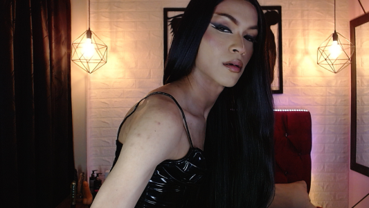 agatha_rodriguez Dominante Pic 3