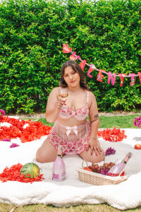 Taste in you in Valentine🎀🍓 de CelestteBloom Fotos 5