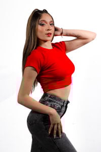 Victoria_Adams14 Public Pic 2