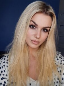 CorneliaSweet Public Foto
