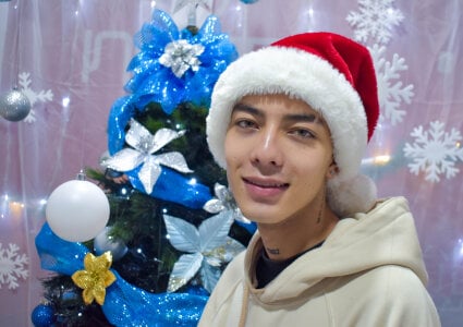 Dereck_Boy8 Christmas 2025 Pic