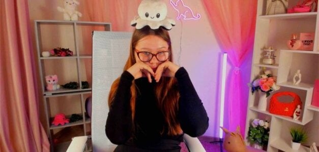 CelestineMauriac Public Gambar 4