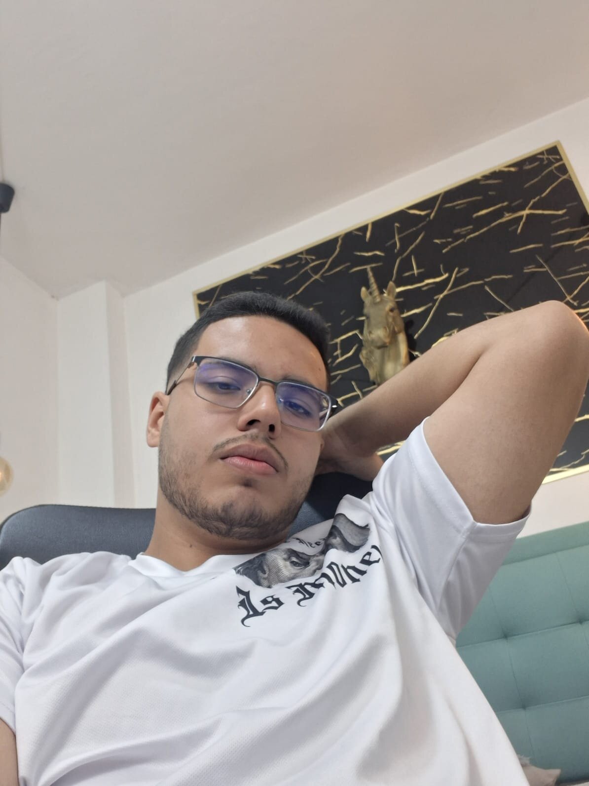 Trevor_Ash Foto en Tendencia 1259