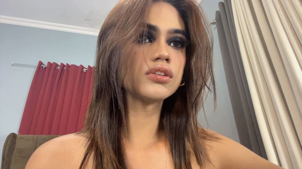 1HotAsianTS Populära bilder 5601