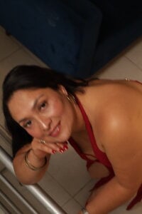 CatleyaSmith Public Pic 4