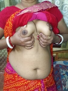 Nasty2girls: Sexy Pose ( 2 фото)