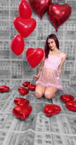 Caroline_daring DO YOU WANT TO BE MY VALENTINE? 🌹😘 Pic 3