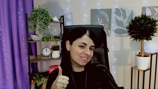 MartaEdams "Make life around you beautiful. And let every person feel that meeting you is a gift." Poză