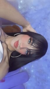 alana_madison10 Public Pic 4