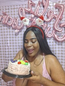 GoddessCarrie kullanıcısının 🎂✨️Cumpleaños Feliz ✨️🎂 albümü -  2 fotoğraf