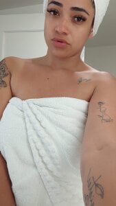 HannaMiills@xh In towel зображення 3