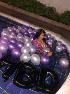 DojaAissha My birthday!! Foto  5
