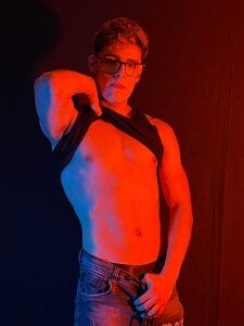 angel_sexyevil Caution Poză 6