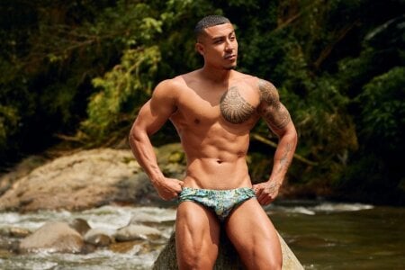 Owenferrara both wet, imagine it Pic