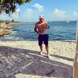 josephreus_ Public Pic 5