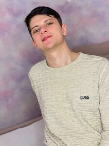 Allert_ hi guys😋 Pic 2