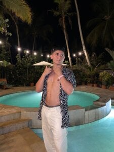 Jared_Rosse Public Pic 3