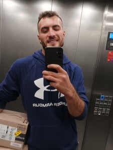 RooftopClimber Public Pic 3