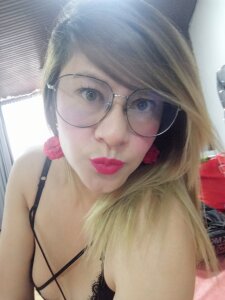 lipstick on you od Chanelll_Taylorr_  6 snímek