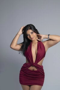 AlessiaVallmont Take me for dinner Foto 4