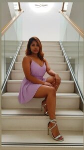 sabrina_roosa 😎 Pic 3