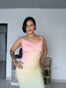 ScarlettRedsins For free Pic