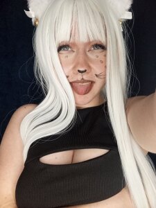 HopeKou Dark Lady Pic 3