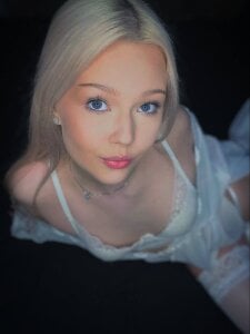 ElsaDivine Velvet Control 🖤 Billede