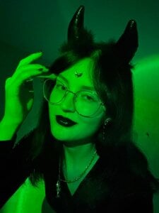 FakeLamb Kiss of the Witch Pic 3