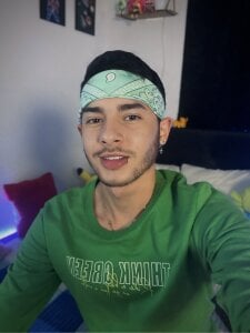 kyle_clint07 Me ☘️ صورة واحدة|kyle_clint07 Me ☘️ صورتان|kyle_clint07 Me ☘️  صور|kyle_clint07 Me ☘️  صورة