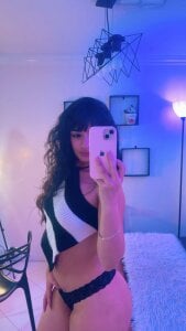 Aurora_Ellis_: 💜 ( 2 фото)