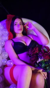 zoe_turnner_18 Waiting for my big bad wolf 🐺🐺 ❤❤ Immagine 